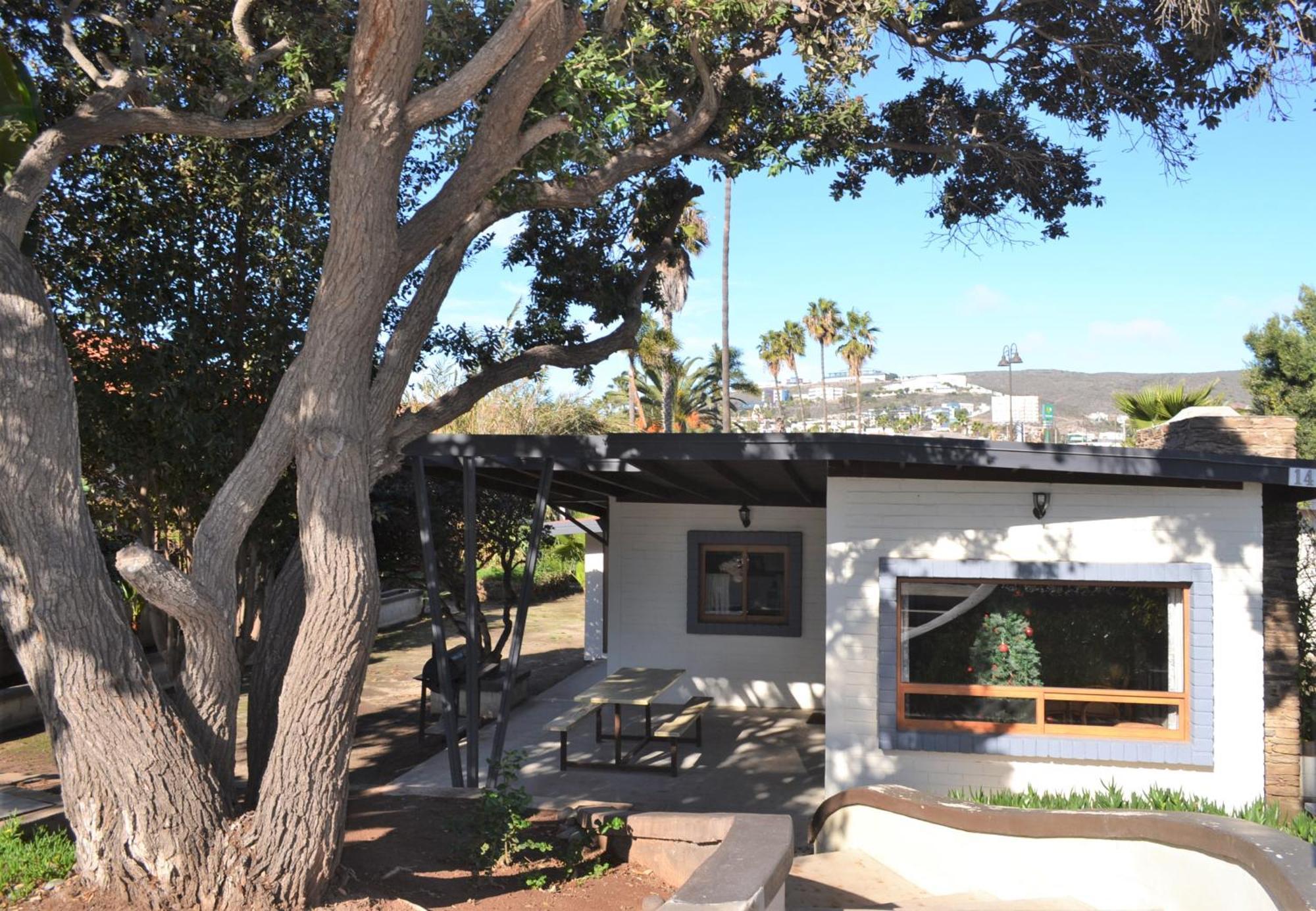 Hotel Quintas Papagayo Ensenada Ngoại thất bức ảnh